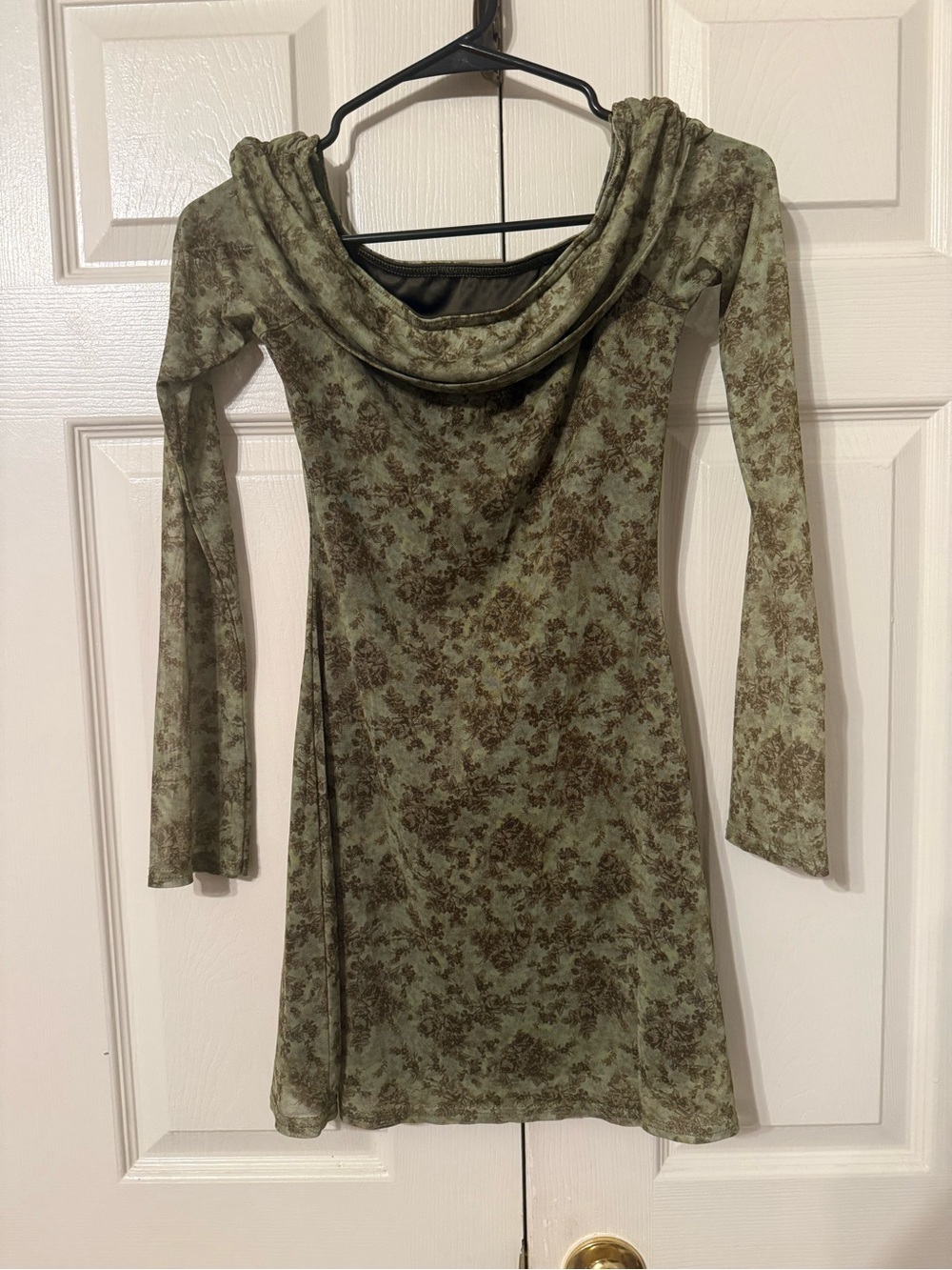 Women’s green mini dress